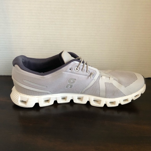 Men’s Grey and White On Running Cloud Shoes Size 11 - Picture 10 of 16